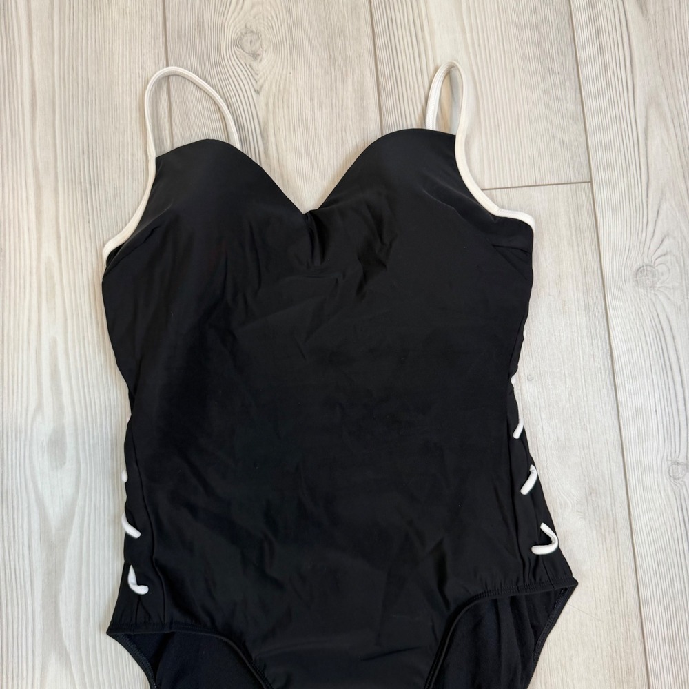 Shape fx 12T Swim Black One Piece Swimsuit White Trim Lace Up Sides Padded - Picture 2 of 14